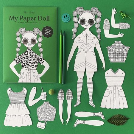Muñeca de papel Nellie - Kit para colorear 