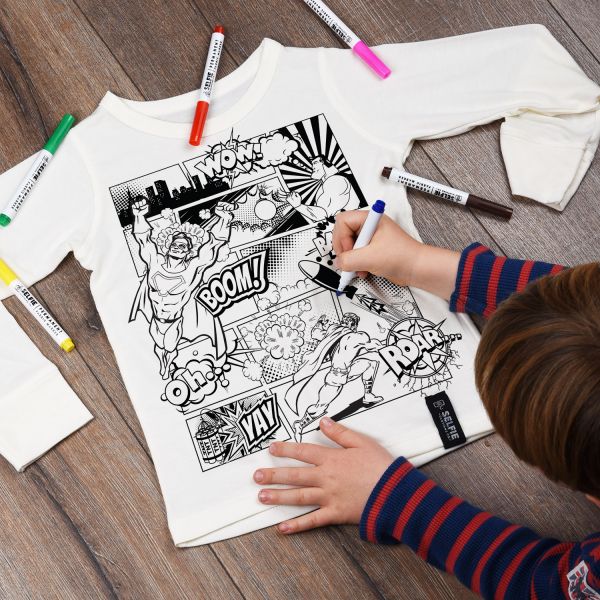 Camiseta Superhéroe - Kit para colorear - Talla 8-10  Camiseta Superhéroe - Kit para colorear - Talla 8-10