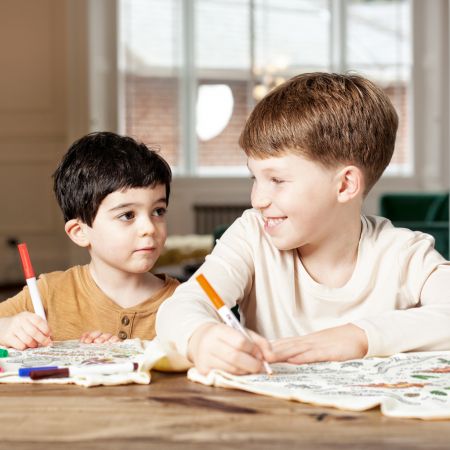 Camiseta Superhéroe - Kit para colorear - Talla 8-10  Camiseta Superhéroe - Kit para colorear - Talla 8-10