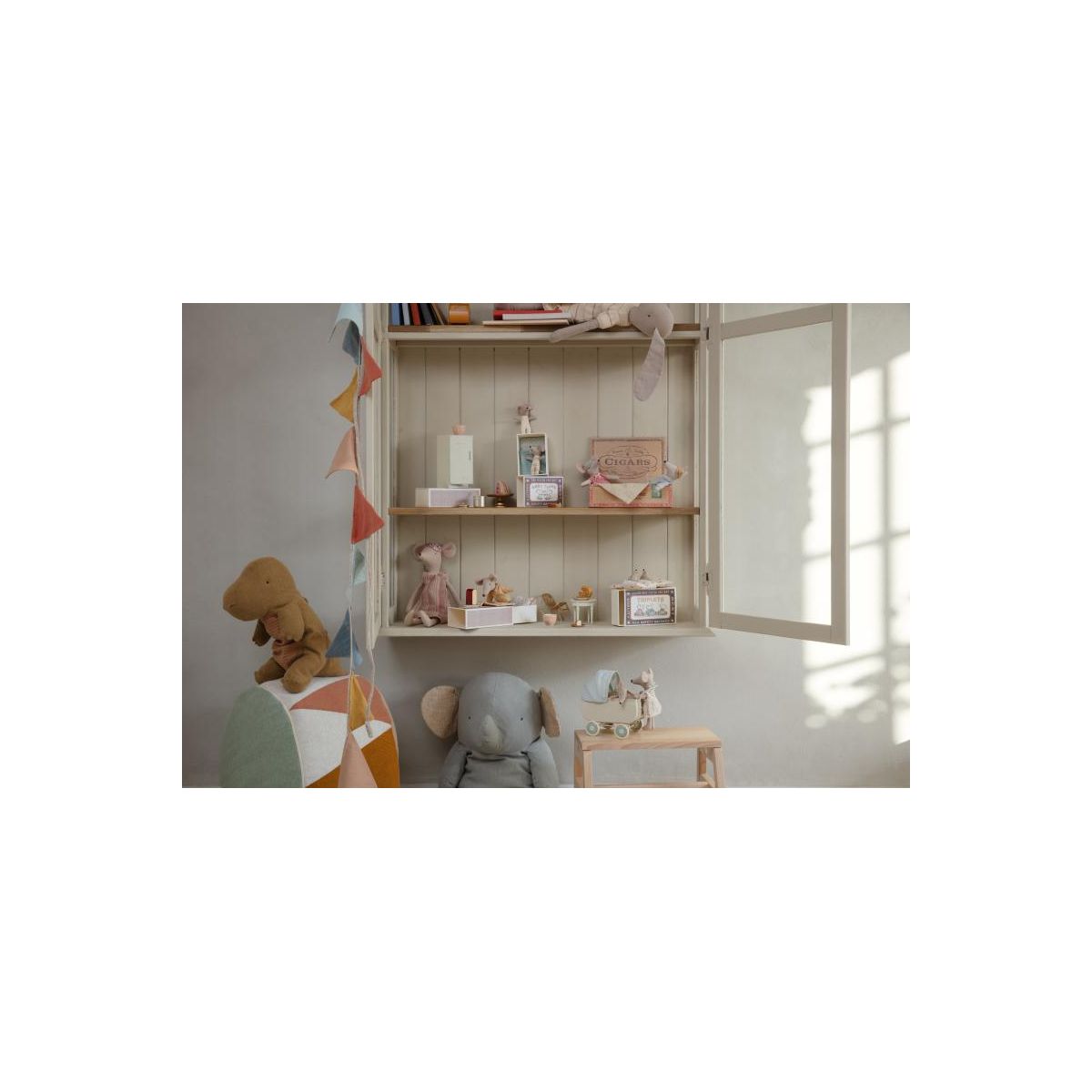 Nursery table, Baby mouse - Rose (7,5 cm) Nursery table, Baby mouse - Rose (7,5 cm)