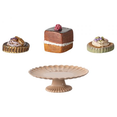 Cakes and Cakestand - Miniature