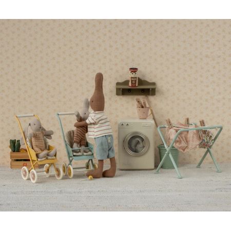 Stroller, Micro - Powder