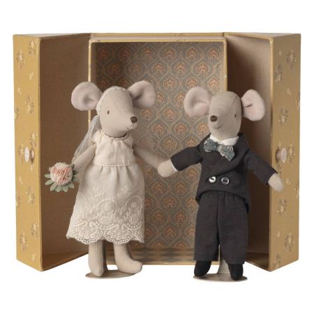 Wedding mice couple in box, Mum and dad (15cm)