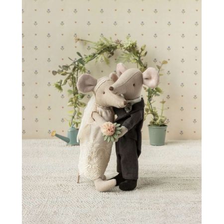 Wedding mice couple in box, Mum and dad (15cm)