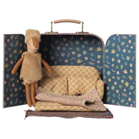 Peluche Reno en Maleta - Hermana Pequeña (16cm)