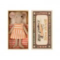 Big sister mouse in box (12cm)
